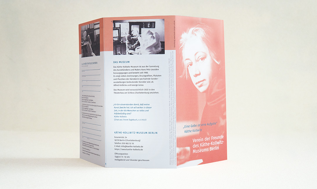 booth design unit, michaela booth, grafikdesign berlin, kunstbuch, flyer, leporello, logo, broschüre